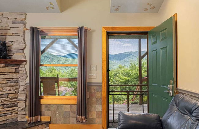 Among the Clouds by Avantstay Views + Hot Tub - Foto 16