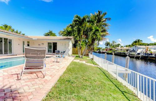 Canal - Water view, private pool, near beach - Foto 23