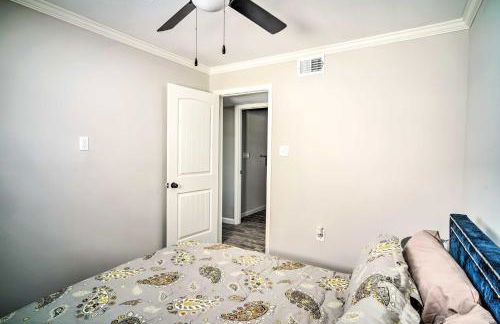 Blue Cottage in the Bayou with Private Yard! - Foto 22