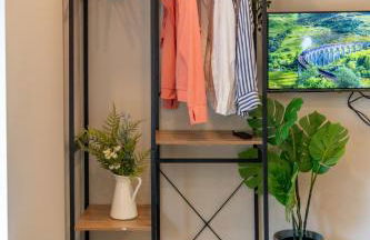 Edgeware Home 4 Bedroom House-Free Parking - Foto 52