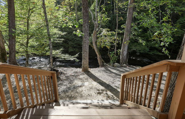 Wandering Creek - 2 Bedrooms, 1 Baths, Sleeps 6 Cabin by RedAwning - Foto 16