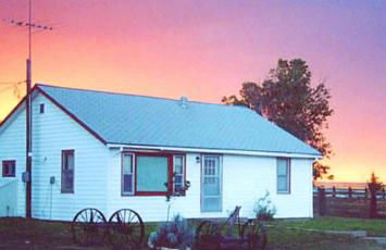 Cozy Cottage Rental for Six on a Working Ranch in Crawford, Nebraska - Foto 4