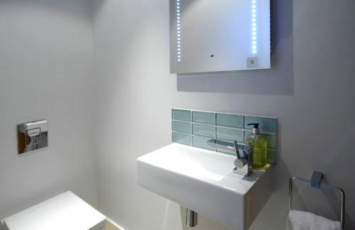 The Oars - Riverfront Property - From 300 Per Night - Foto 42