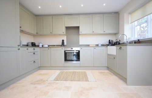 The Dairy , Emsworth - Photo 12