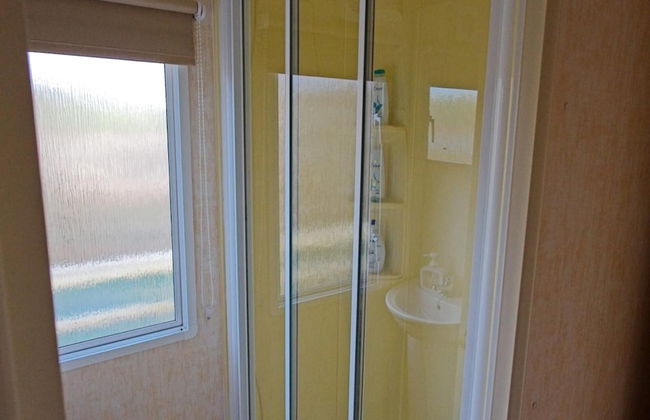 Comfortable Mobile Home in the Countryside - Photo 9