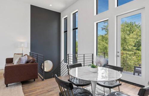 Beautiful Perfectly Located Luxury 2 Bed Townhome - Foto 10