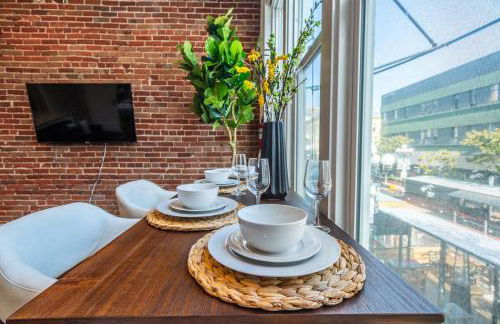 Gaslamp 2BR Upscale Queen Beds with Smart TV - Foto 21