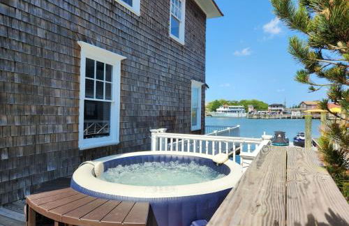 The Capone House-Historic Bayfront Home w/hot tub - Foto 66