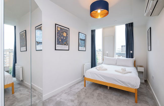 Chic & Stylish 2Bed in Heart of London - Photo 7