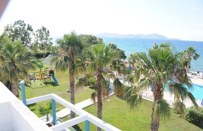 Irina Beach Hotel - Photo 76