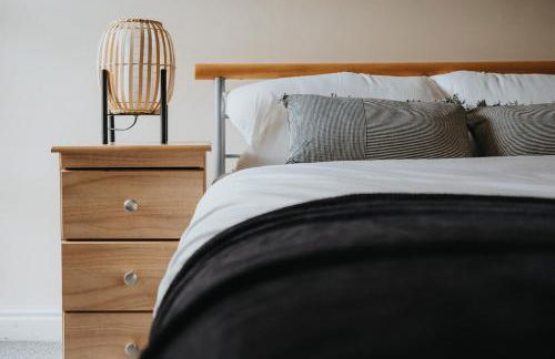 Brimmond Homes - nr to Univ, Hospitals, o2 Apollo, PLAB & 7 mins to City Centre - Stylish, Modern & Secure 2 Bed, 2 Bath Apt with Allocated Free Parking - Foto 37