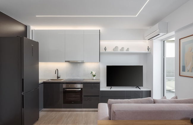 Athenian Riviera Seaside Suite - Photo 8