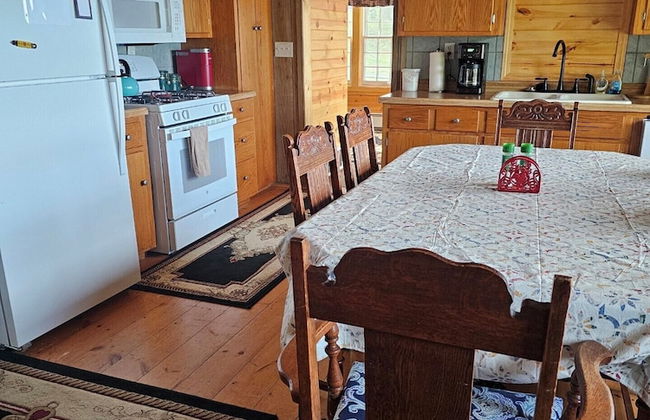 Butler's Bay Cottage - Photo 4