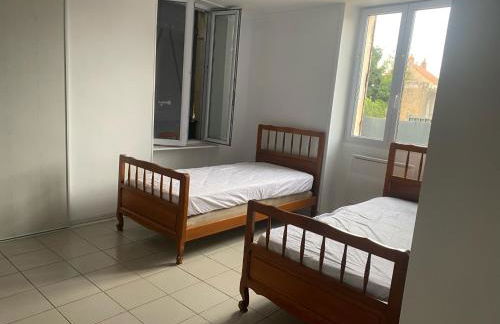 Appart Fourchambault 6/8 personnes rez de chaussée - Foto 6