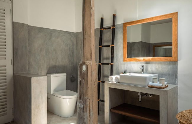 Spectacular Hilltop Beach Villa Located Next To A Surf Break - Photo 50