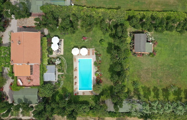 Villa Mirella Beach - Photo 44