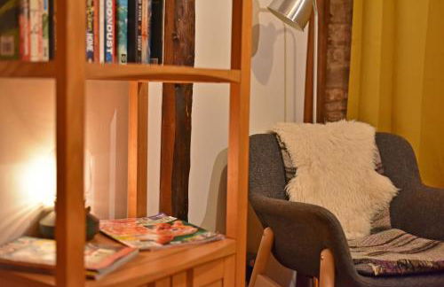 The Hayloft at Cwmffrwd Farm - Photo 11