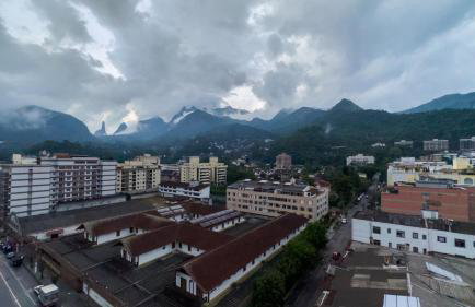 Loft Moderno e Charmoso em Teresópolis - Alto - Foto 14