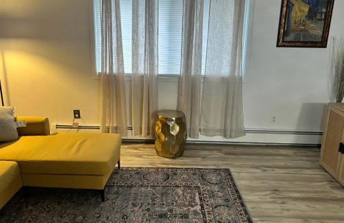 Beautiful downtown Anchorage 4 - Photo 5