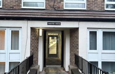 Bright and Spacious 2 Bed Flat Sleeps 5 - Foto 19