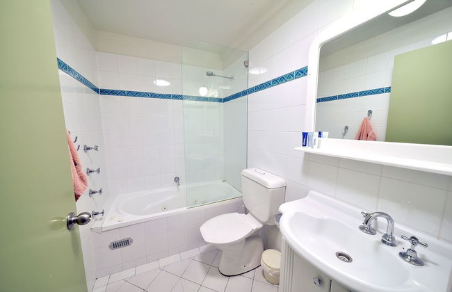 Three Bears 2 - Photo 11