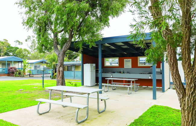 Amaroo Holiday Park - Photo 55