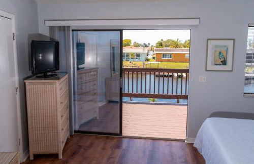 Waterfront Getaway and BBQ - Foto 24