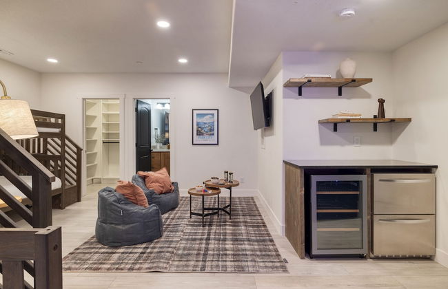 Abigail Drive Year-round Retreat With Hot Tub Near Park City Adventures Skiing - Photo 4