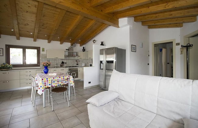 Veranda House - Photo 13