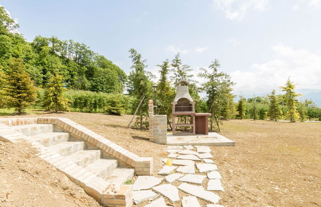 JOIVY Superb Villa For 7 W/Backyard And Bbq Area In Vaccarezza - Foto 52