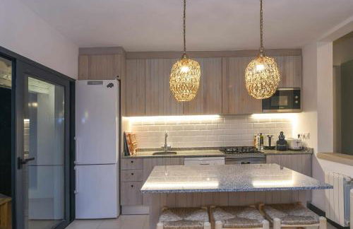 Bonita stay B Light Piscina climatizada, bbq, wifi - Foto 18