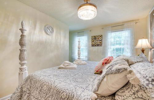 Hot Tub, Game Room and Fire Pit Pocono Summit Home! - Foto 17