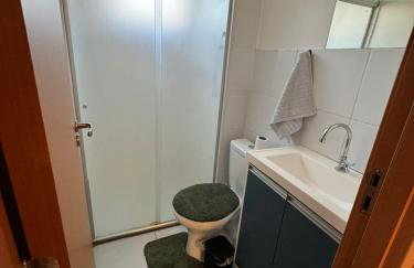 Apto 2 quartos com piscina e portaria 24h - Foto 7