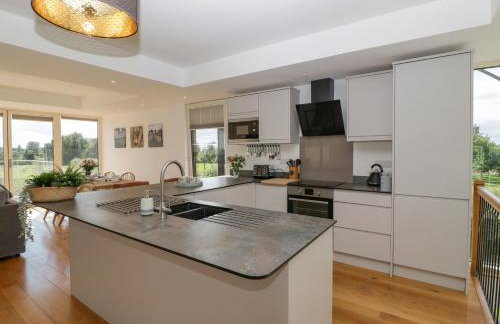 The Dutch Barn - Photo 13