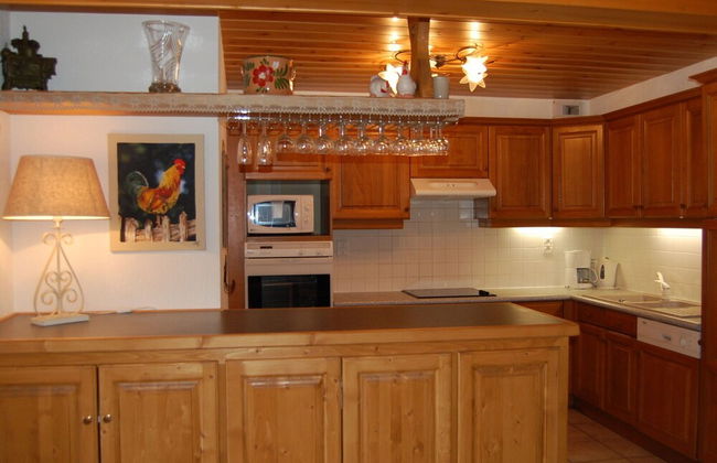 Spacious Holiday Home Near Center of Champagny - Foto 26