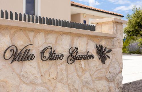 Villa Olive Garden - Photo 8