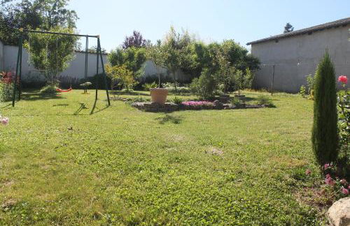 Gîte Fleurs de Gamay au coeur du Beaujolais - Foto 35