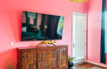 Dreaming With Dolly - Luxe Stay Near Broadway - Foto 17