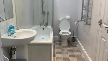 Gateshead Serviced Apartment Ideal for Contractors and Vacationing - Foto 4