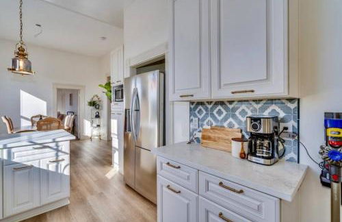 The Stanton Residence - Chic and Cozy Classic near Downtown - Foto 19