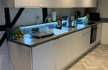 Hideaway Holiday Apartment - Foto 11