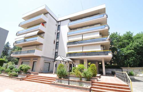 Sole & Querce Apartments- Bike Friendly with garage - Foto 46