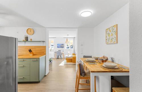 Ferienwohnung Goltan - Zentral - Küche - WIFI - Foto 6