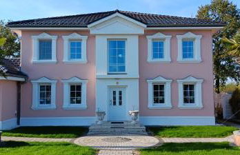 Haus am See - Photo 1