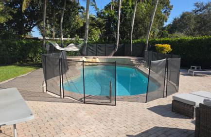 Charming House with Private Pool n Coral Gable - Foto 16