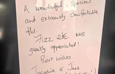 Stunning Luxury 3 Bed Penthouse Sleeps 2 to 6 - Foto 59