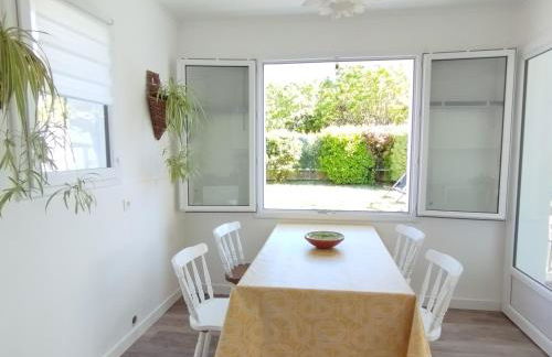 Maison 2 Chambres en Bord de Mer-Jardin & Animaux Acceptes, 400m de la Plage - Foto 4