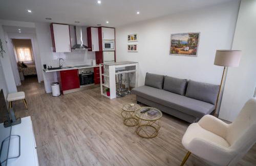 Cómodo piso cerca del Aeropuerto by beBalmy - Foto 1