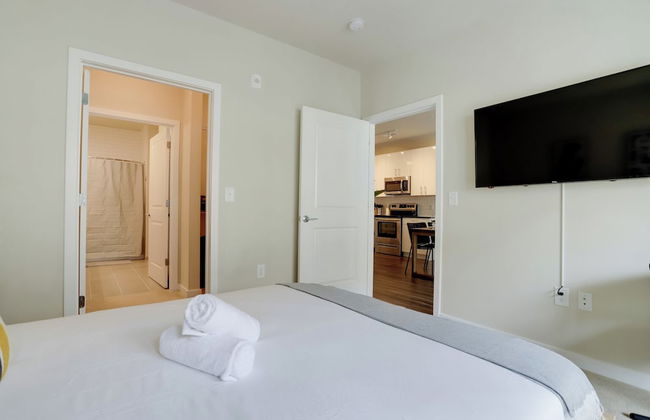 Comfort Apartments Near Capitol City - Photo 15