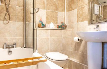 Ta Mill Holiday Cottages & Lodges - Forge Cottage - Foto 9